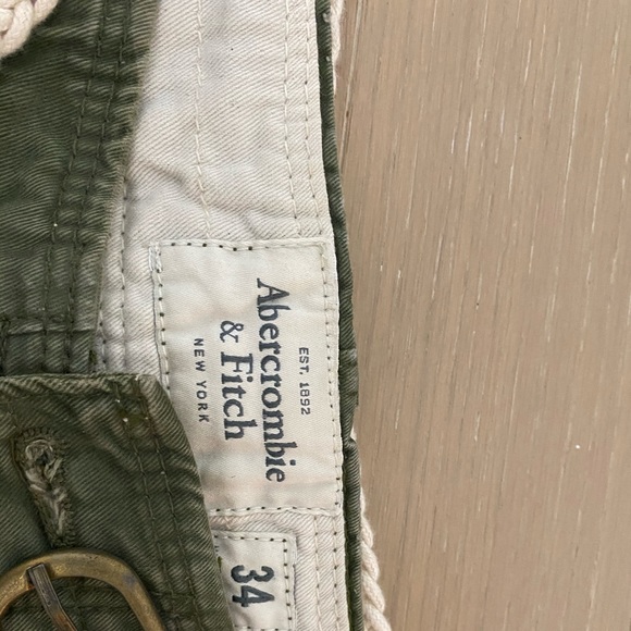 Men’s Abercrombie Fitch shorts - Picture 2 of 2